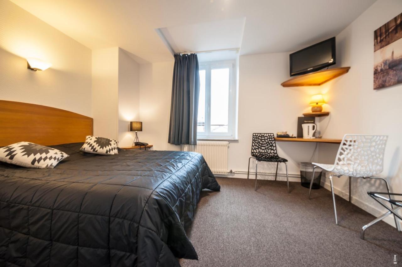 Relais Lorraine Alsace Pere & Fils Hotell Raon-lʼÉtape Exteriör bild